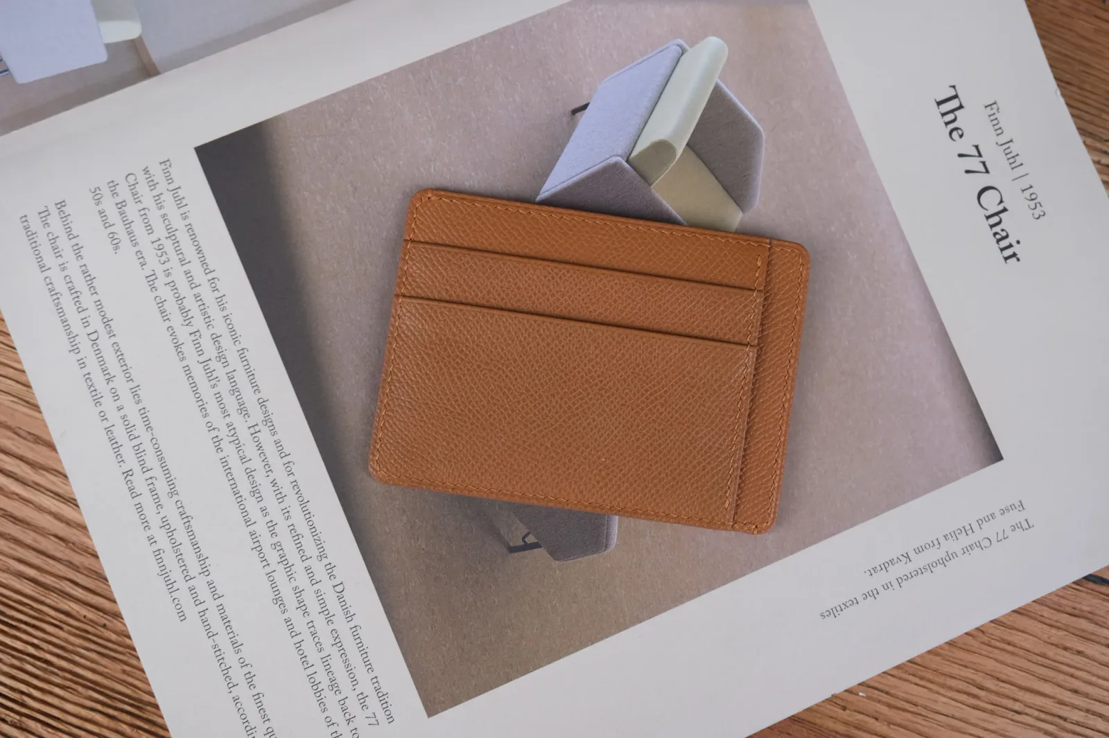 Ảnh Studio Card holder epsom gold - KOI Leather