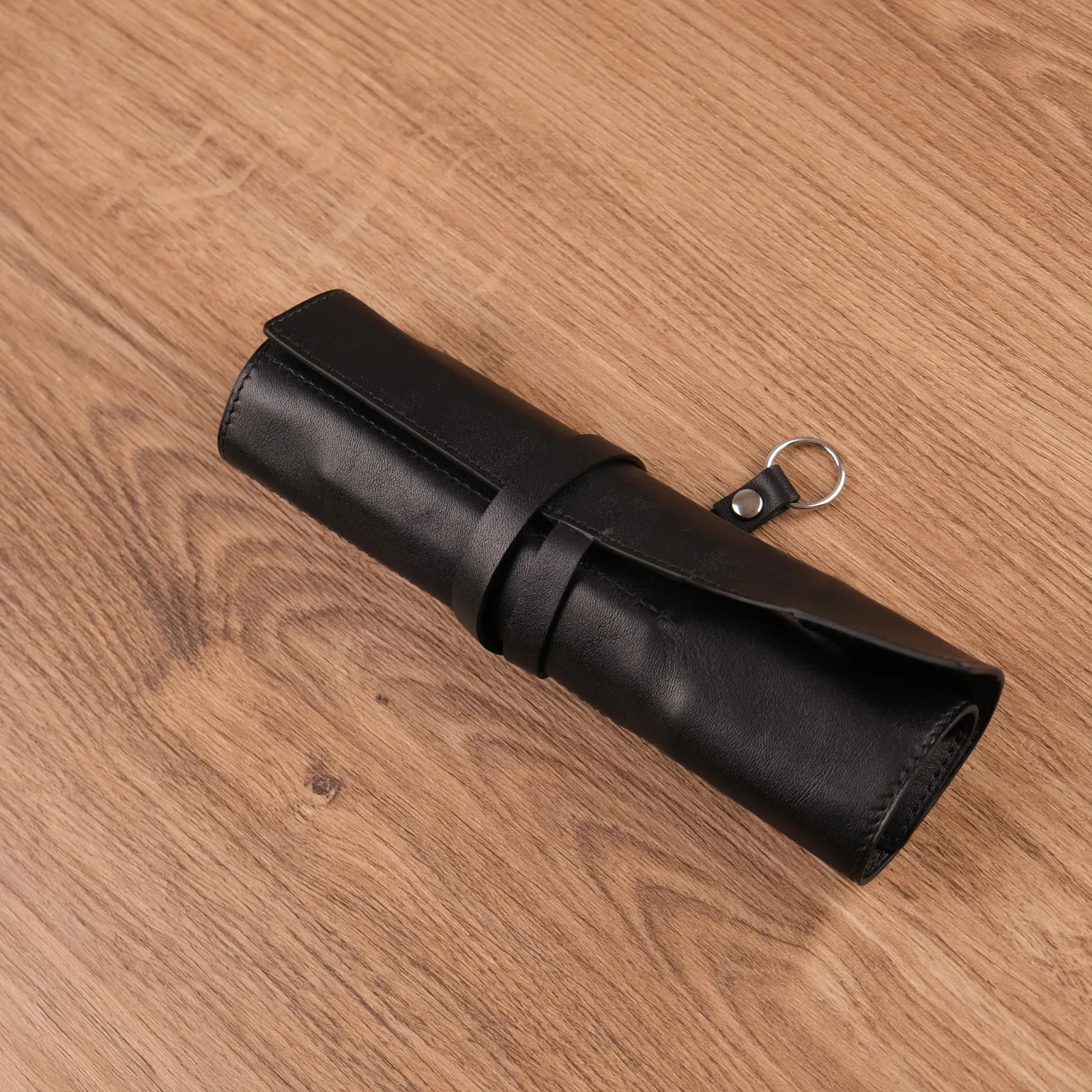 Ảnh Studio Bao đựng viết - KOI Leather