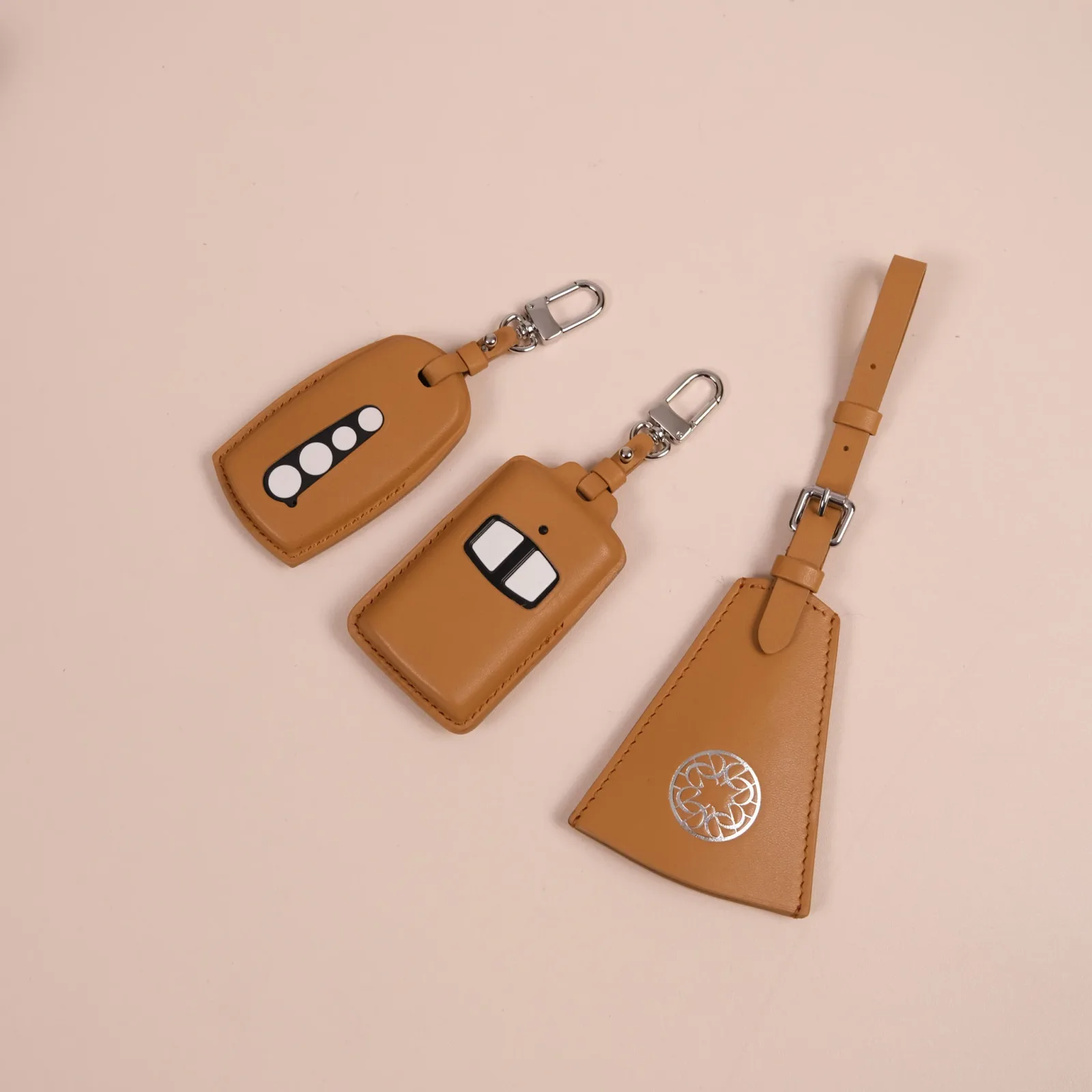 Ảnh Studio Masterise Key - Koi Leather