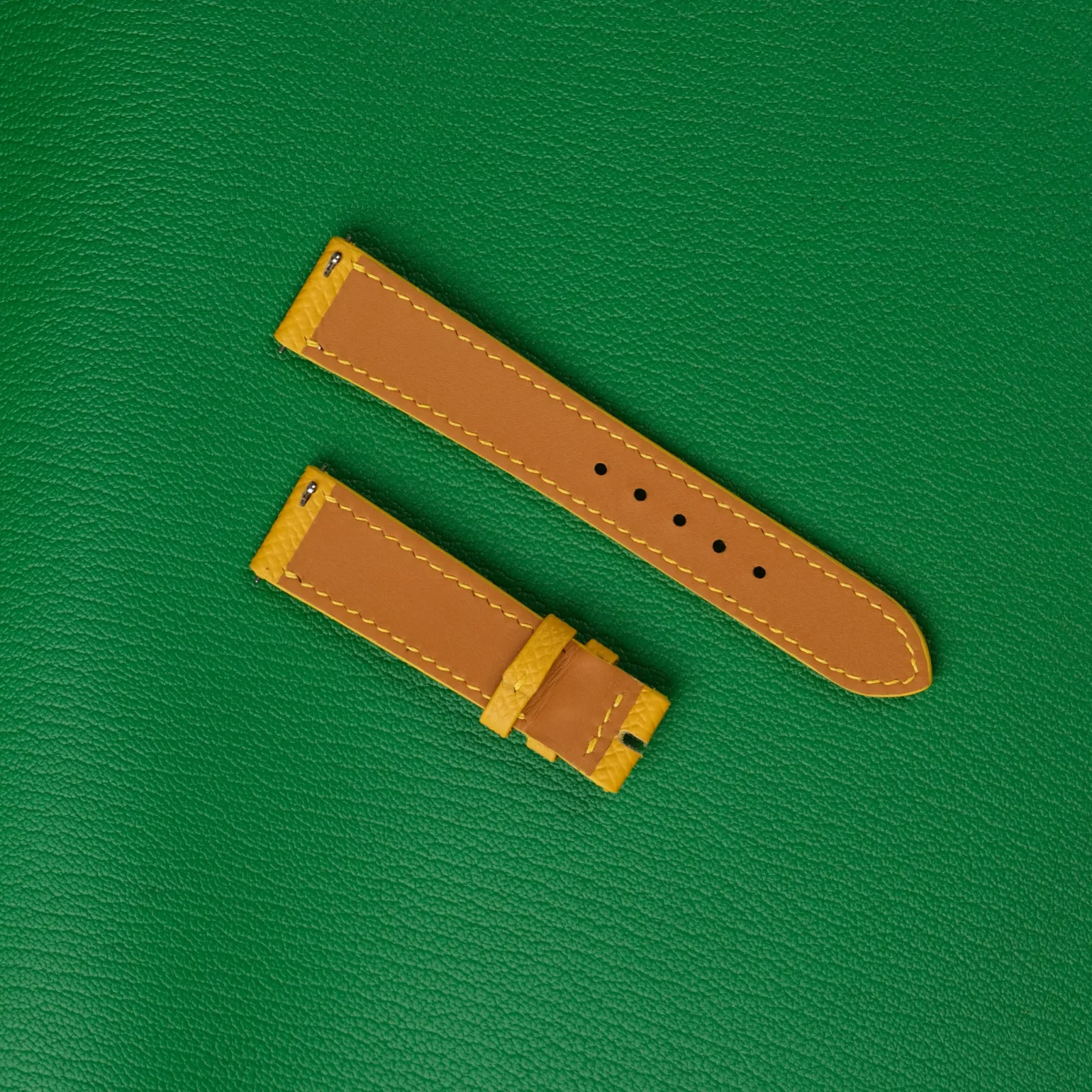 Ảnh Studio Dây đồng  hồ - KOI Leather