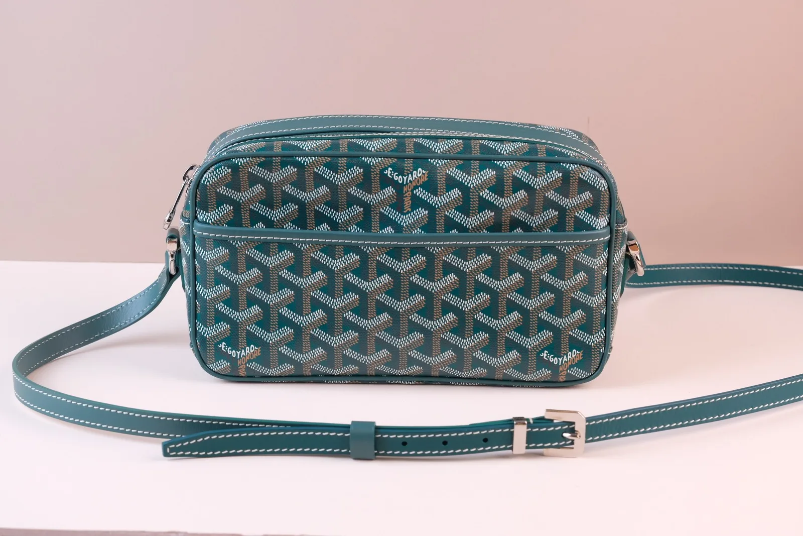 Ảnh Studio Túi đeo chéo dáng camera canvas họa tiết phối da xanh - Koi Leather