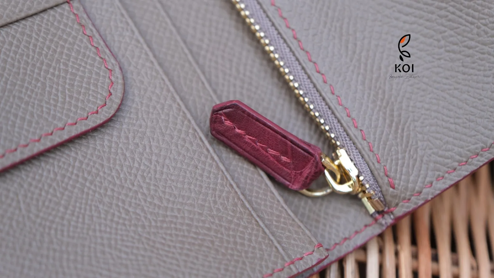 Ví Nữ Long Wallet - Da Alligator - DarkRed x DimGray - Hình 6