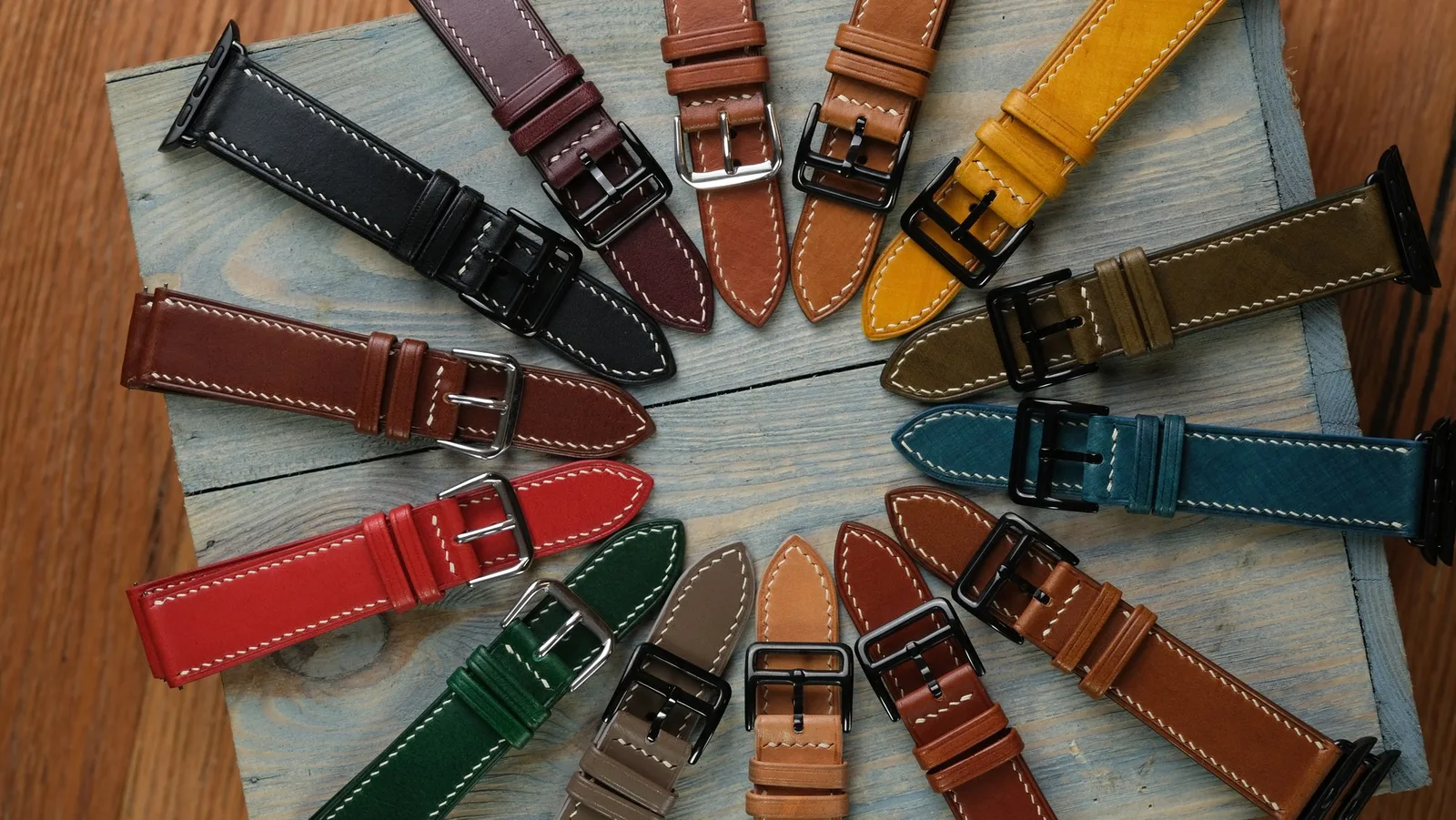 Ảnh Studio Dây đồng hồ da Buttero khâu tay cho Apple Watch - Koi Leather