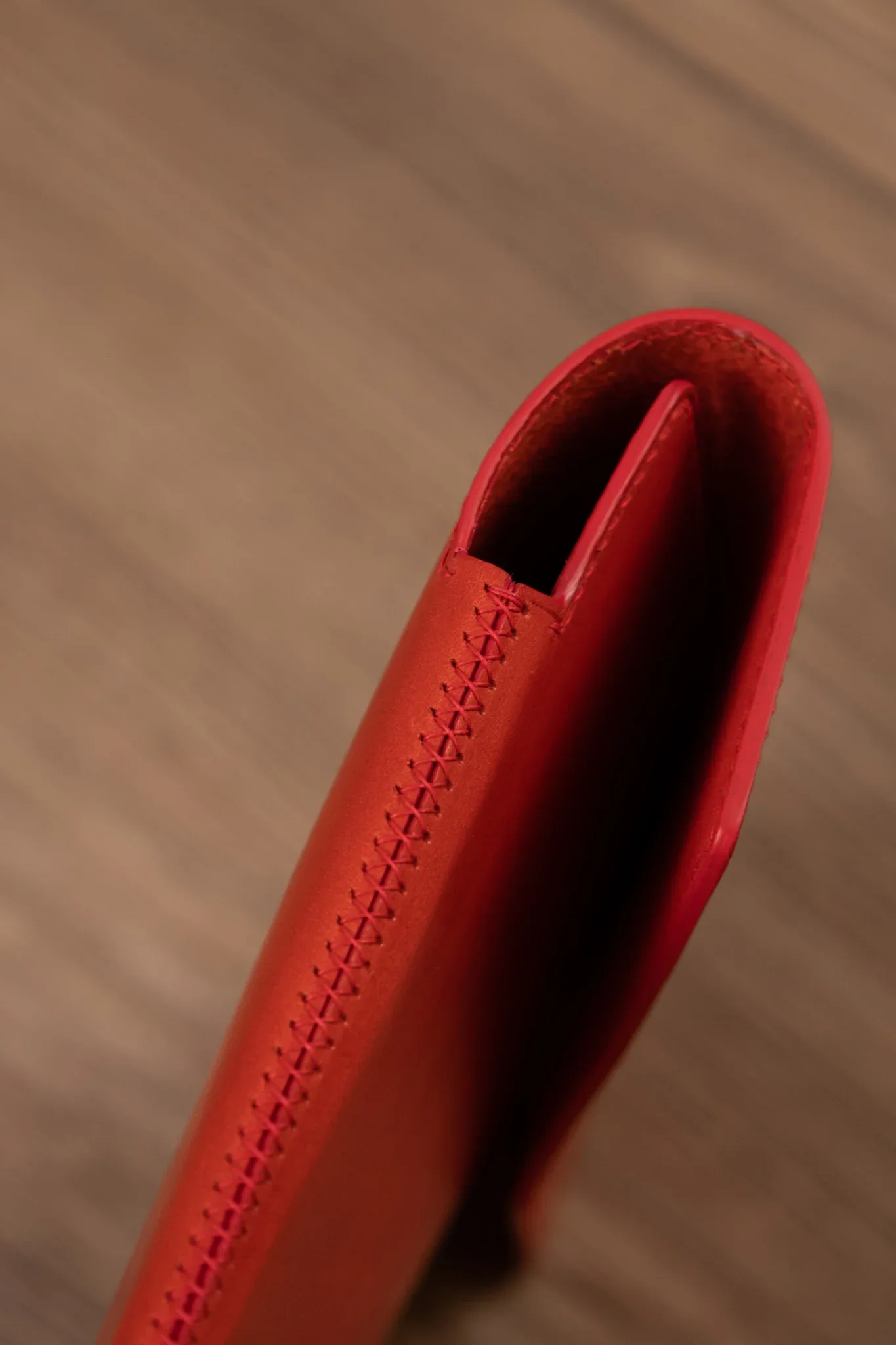 Ảnh Studio Bao da - KOI Leather