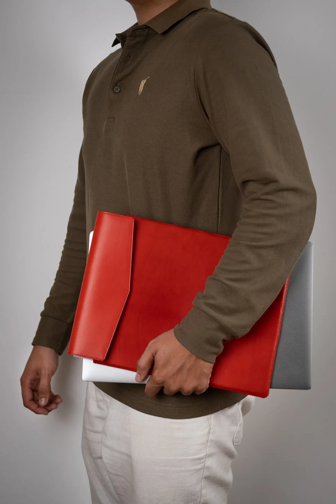 Ảnh Studio Bao da - KOI Leather