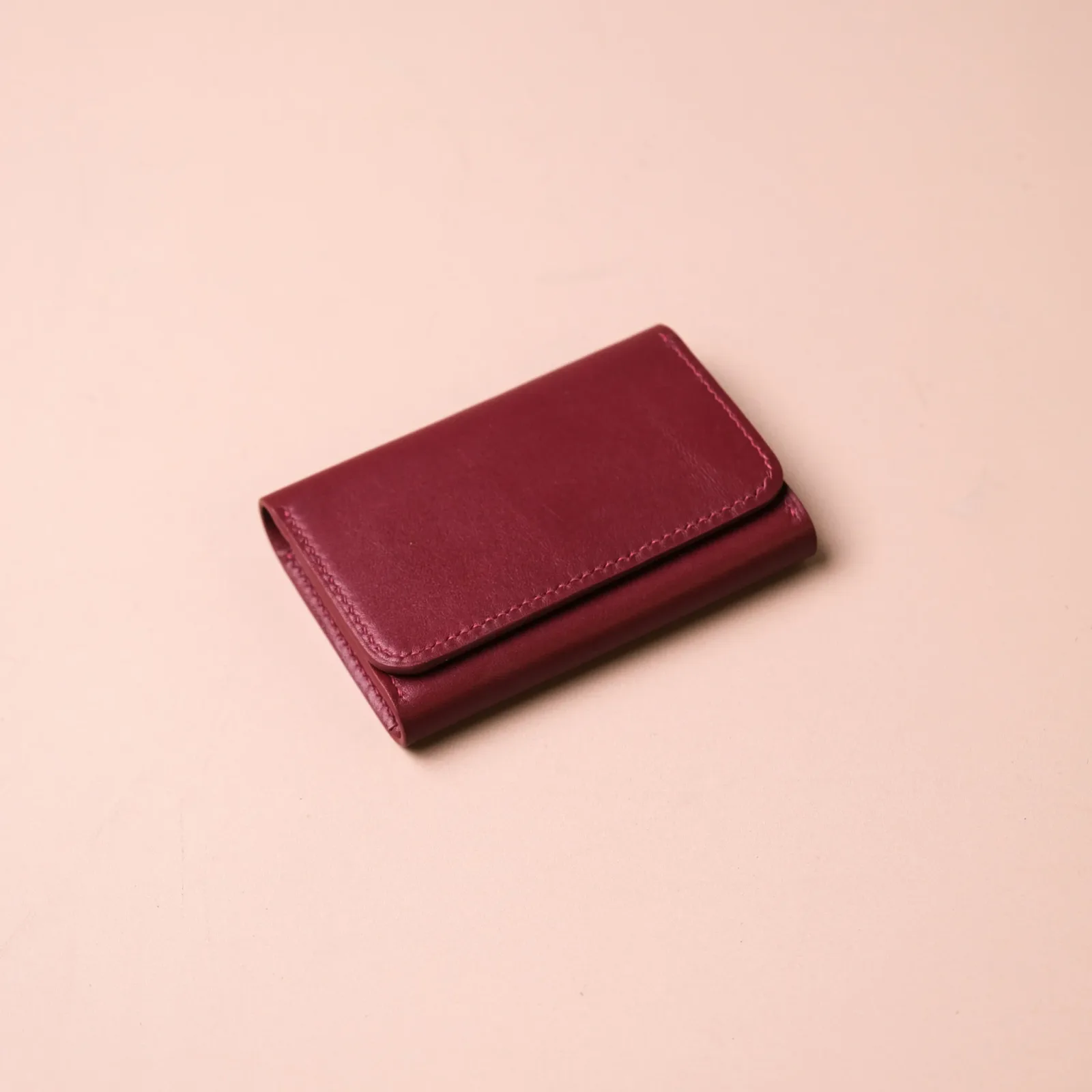 Ảnh Studio Ví gập - KOI Leather