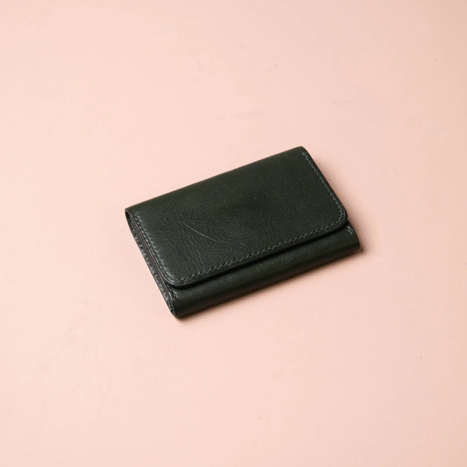 Ảnh Studio Ví gập - KOI Leather