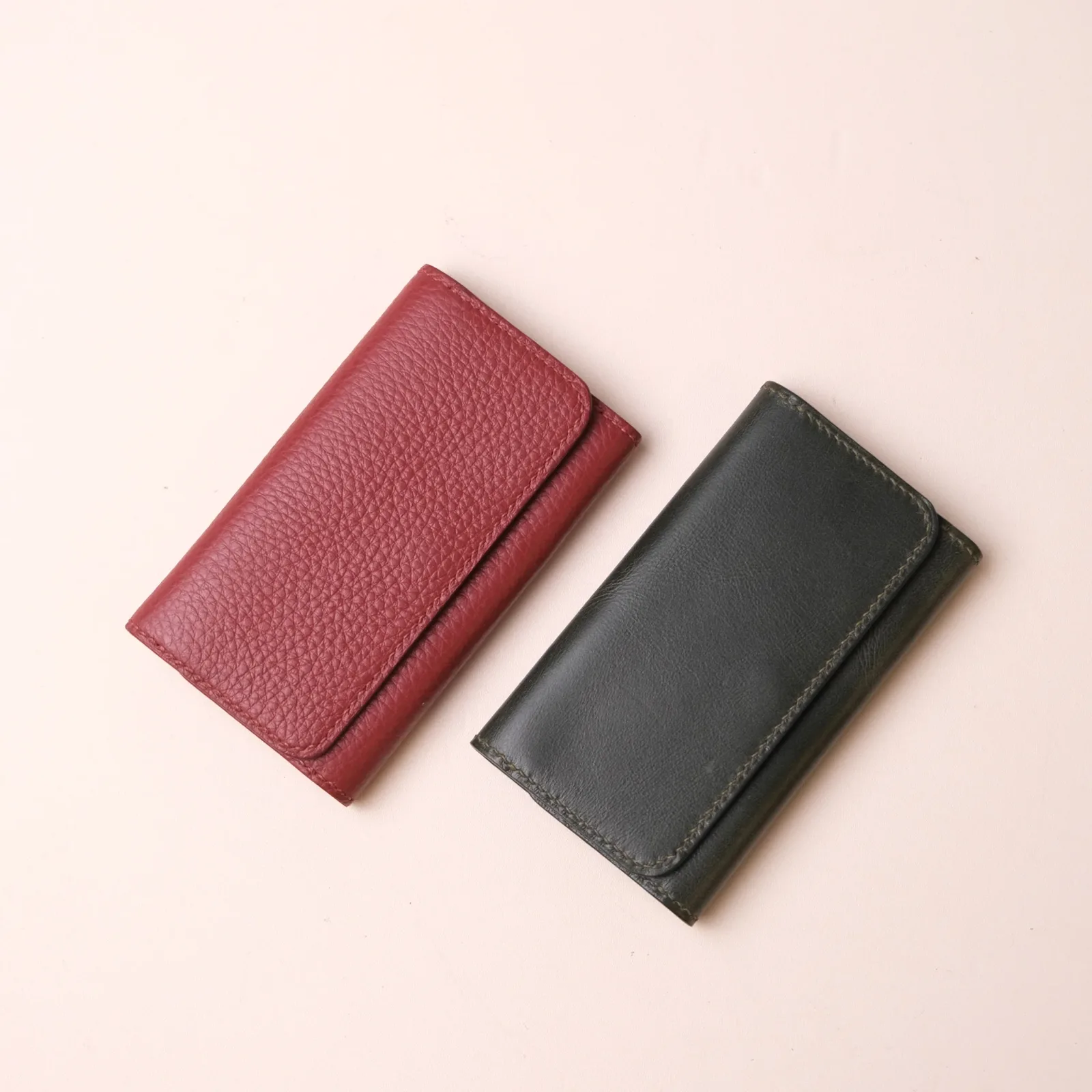 Ảnh Studio Ví gập - KOI Leather