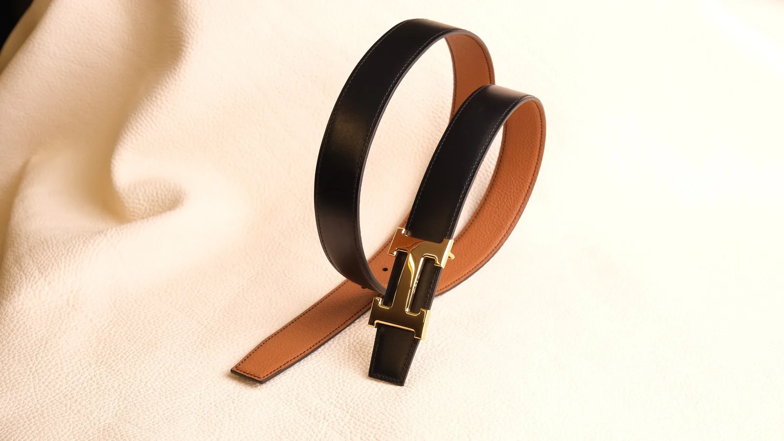 Ảnh Studio Dây lưng da Box Calf phối Togo bản 35mm - Koi Leather