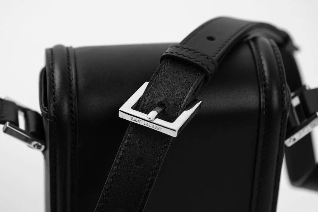 Ảnh Studio Túi SOLFERINO mini bag dáng hộp đứng da Box Calf màu đen - Size 18 X 11 X 5 CM - Koi Leather