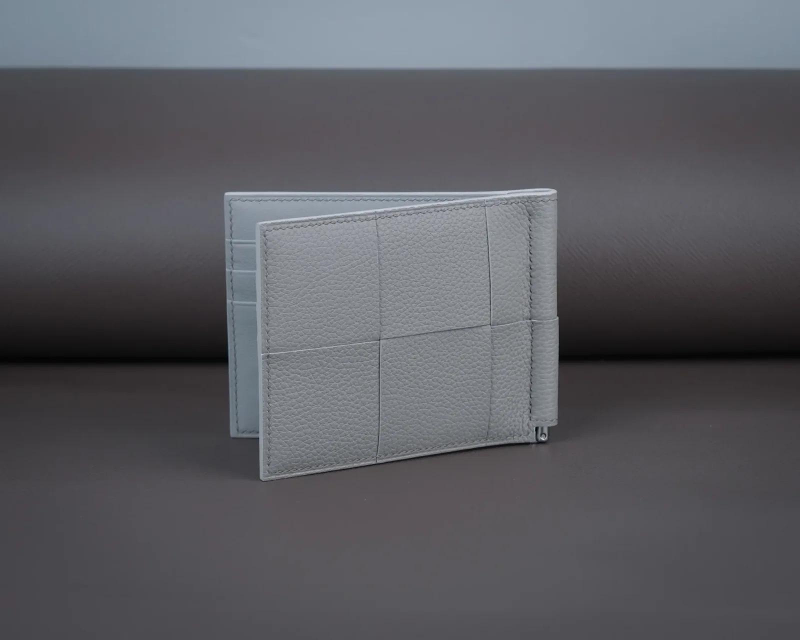 Ảnh Studio Ví thẻ kẹp tiền - Koi Leather