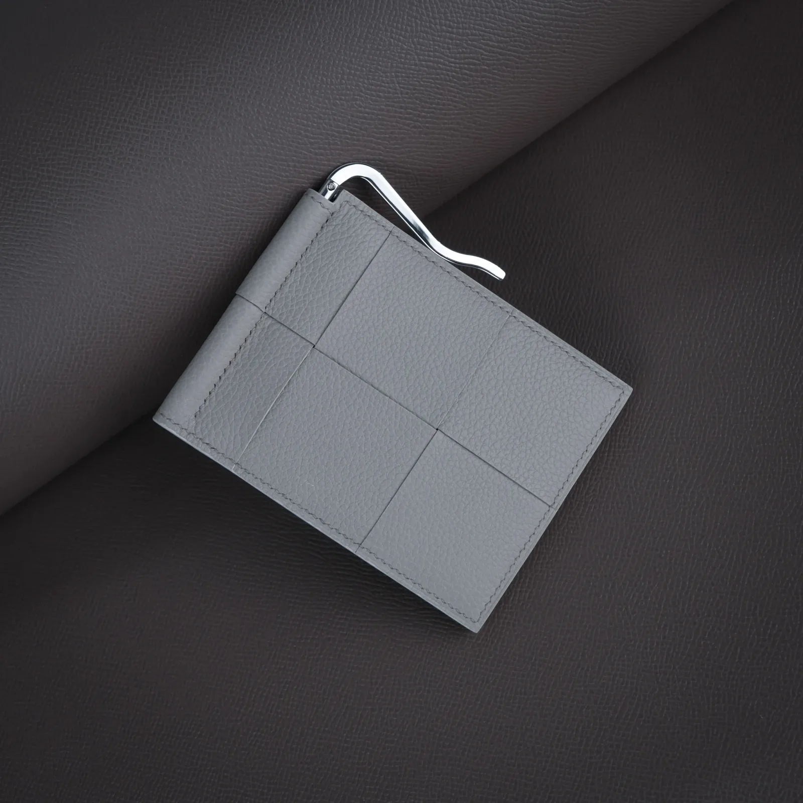 Ảnh Studio Ví thẻ kẹp tiền - Koi Leather