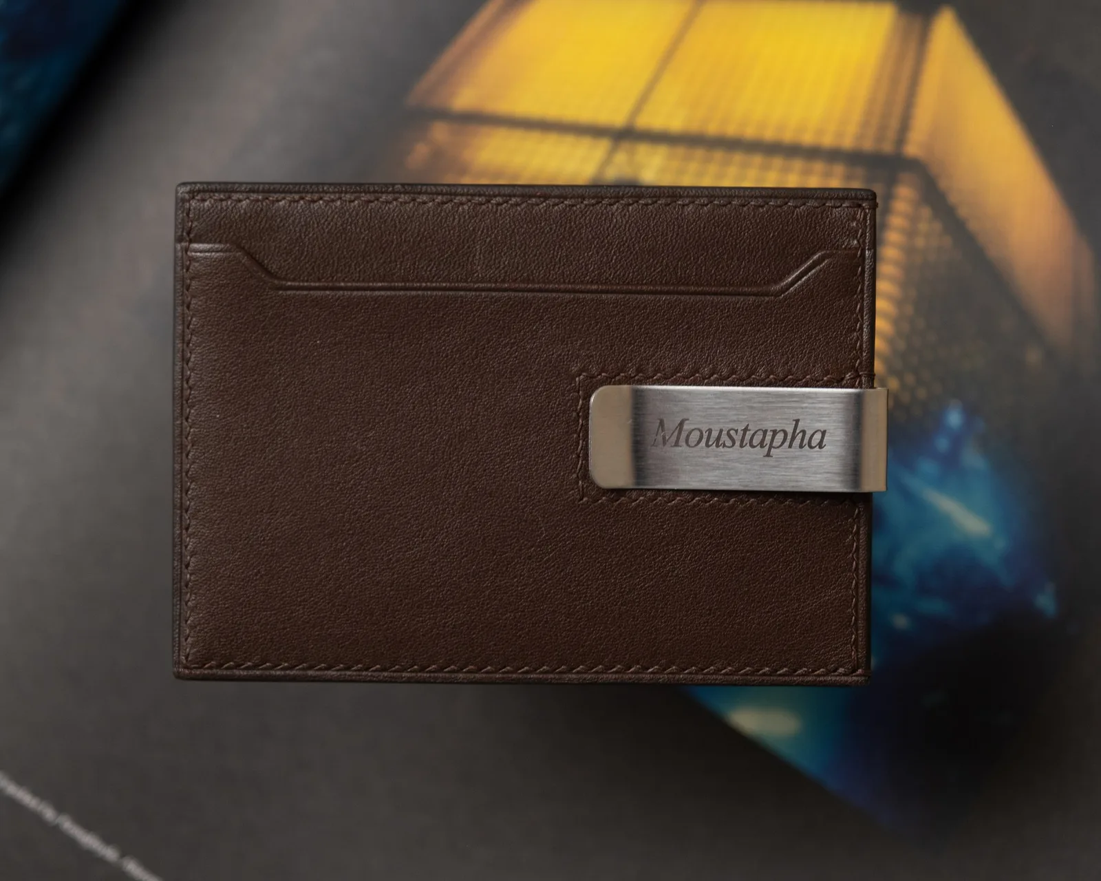 Ảnh Studio Ví kẹp tiền da màu nâu sẫm kẹp kim loại - Koi Leather