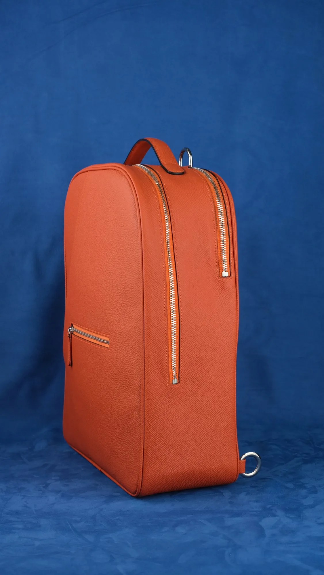 Ảnh Studio Balo da Epsom màu cam hai ngăn khóa kéo - Koi Leather