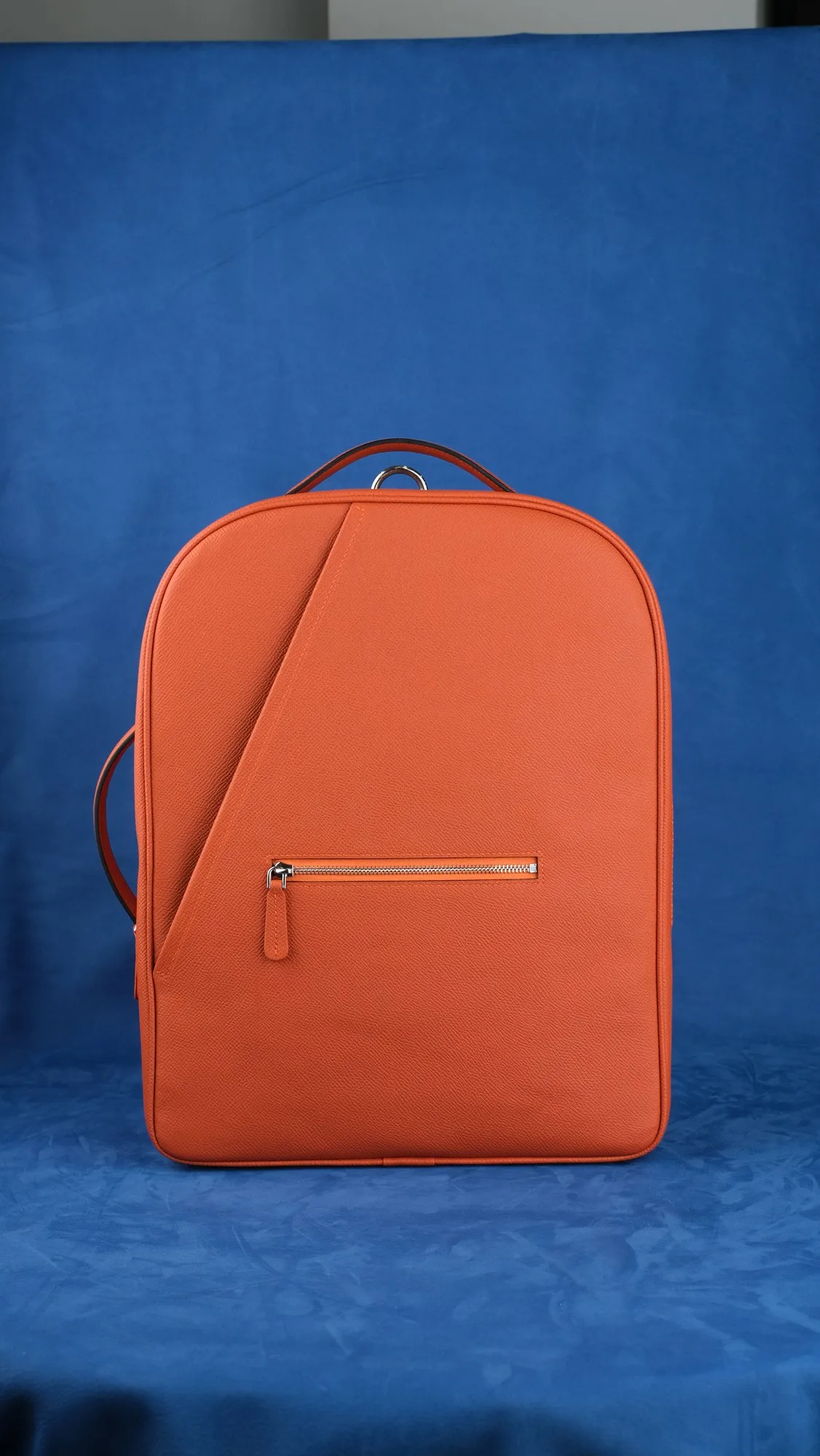 Ảnh Studio Balo da Epsom màu cam hai ngăn khóa kéo - Koi Leather