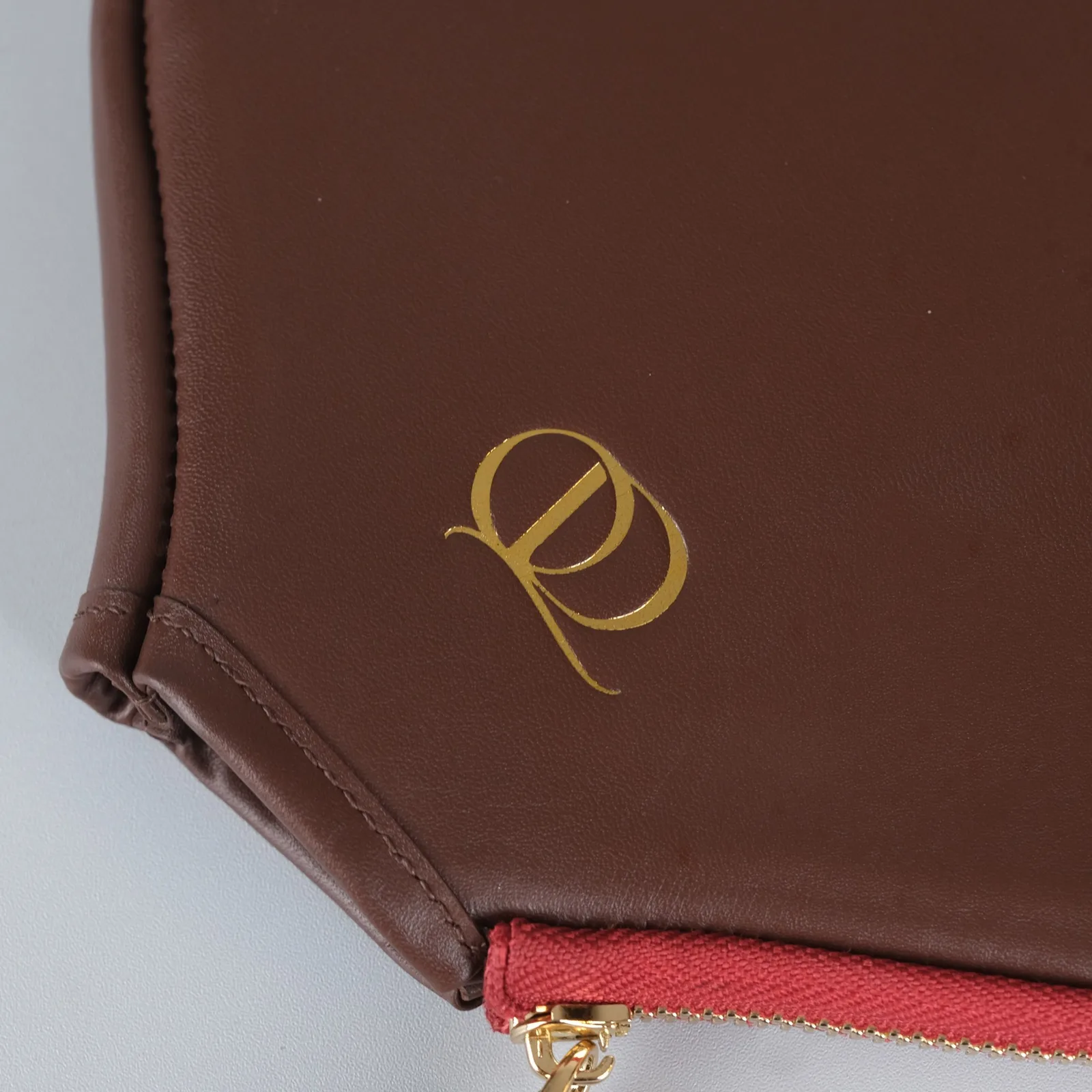 Ảnh Bao vợt pickleball da Nappa màu nâu chocolate - Koi Leather