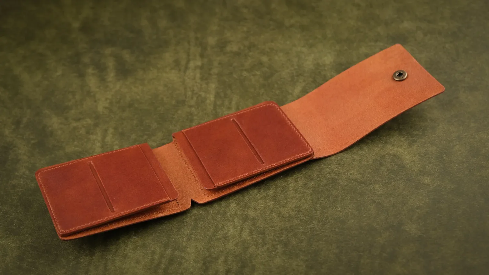 Ảnh Studio Ví gập 3 Butero - KOI Leather