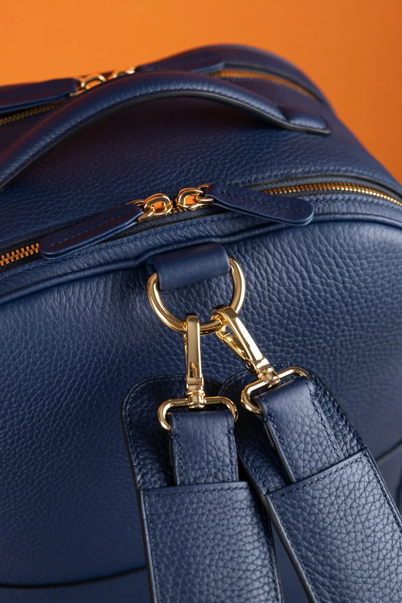 Ảnh Studio Balo da Clemence xanh navy lót da Epsom cam - Koi Leather