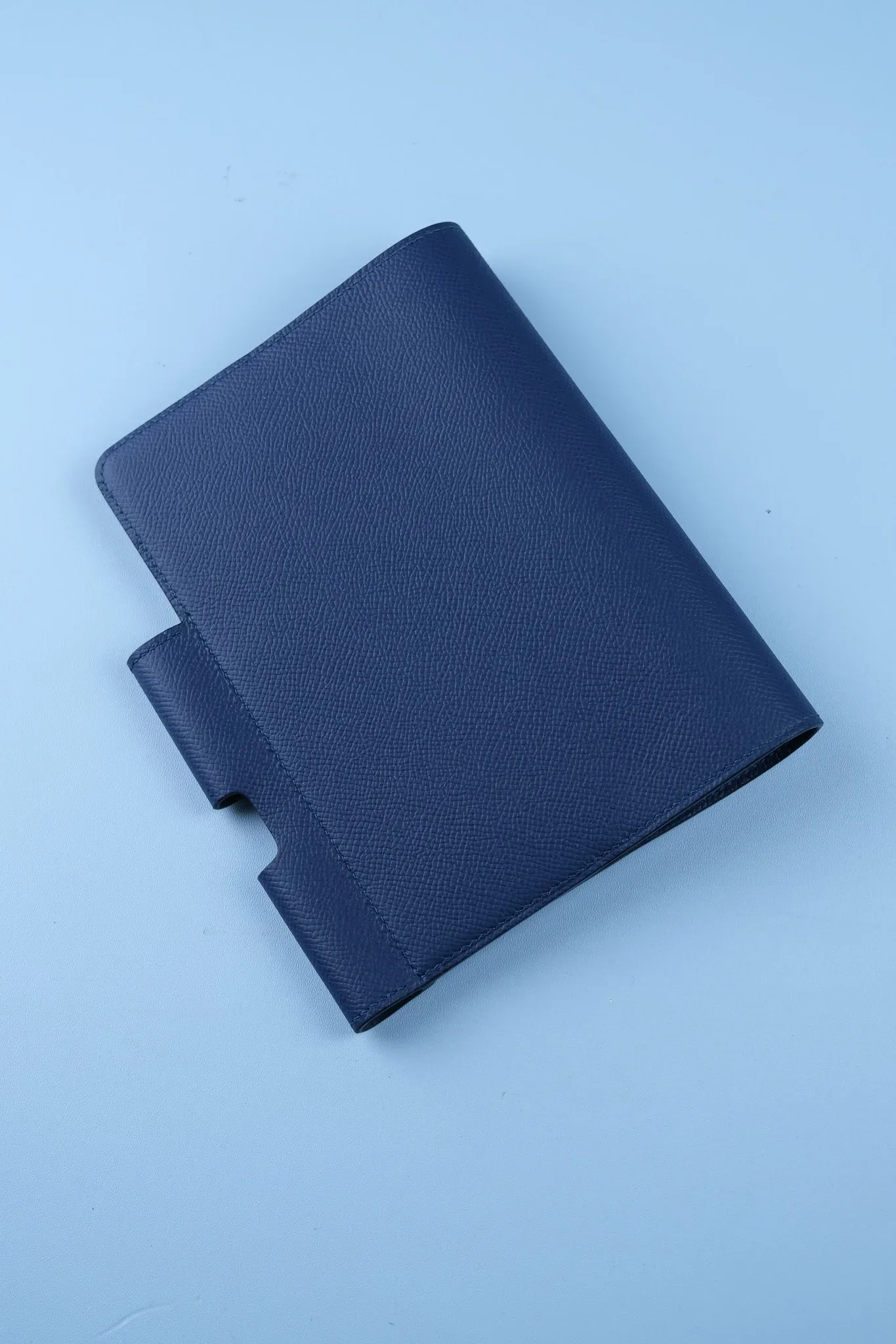 Ảnh Studio Sổ tay da epsom B6 - Koi Leather