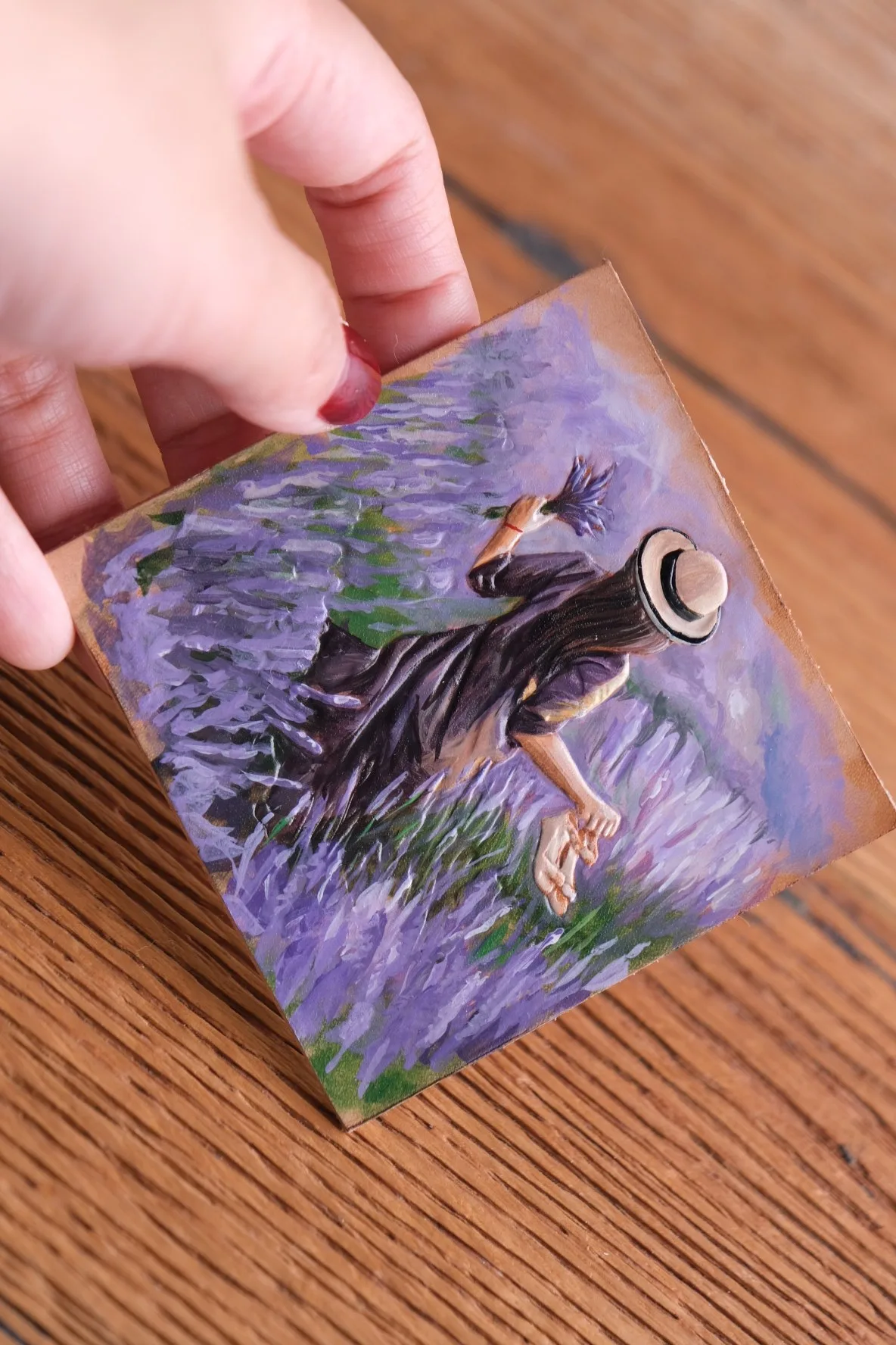 Ảnh Studio Tranh da bò chạm khắc thủ công cánh đồng lavender - Koi Leather