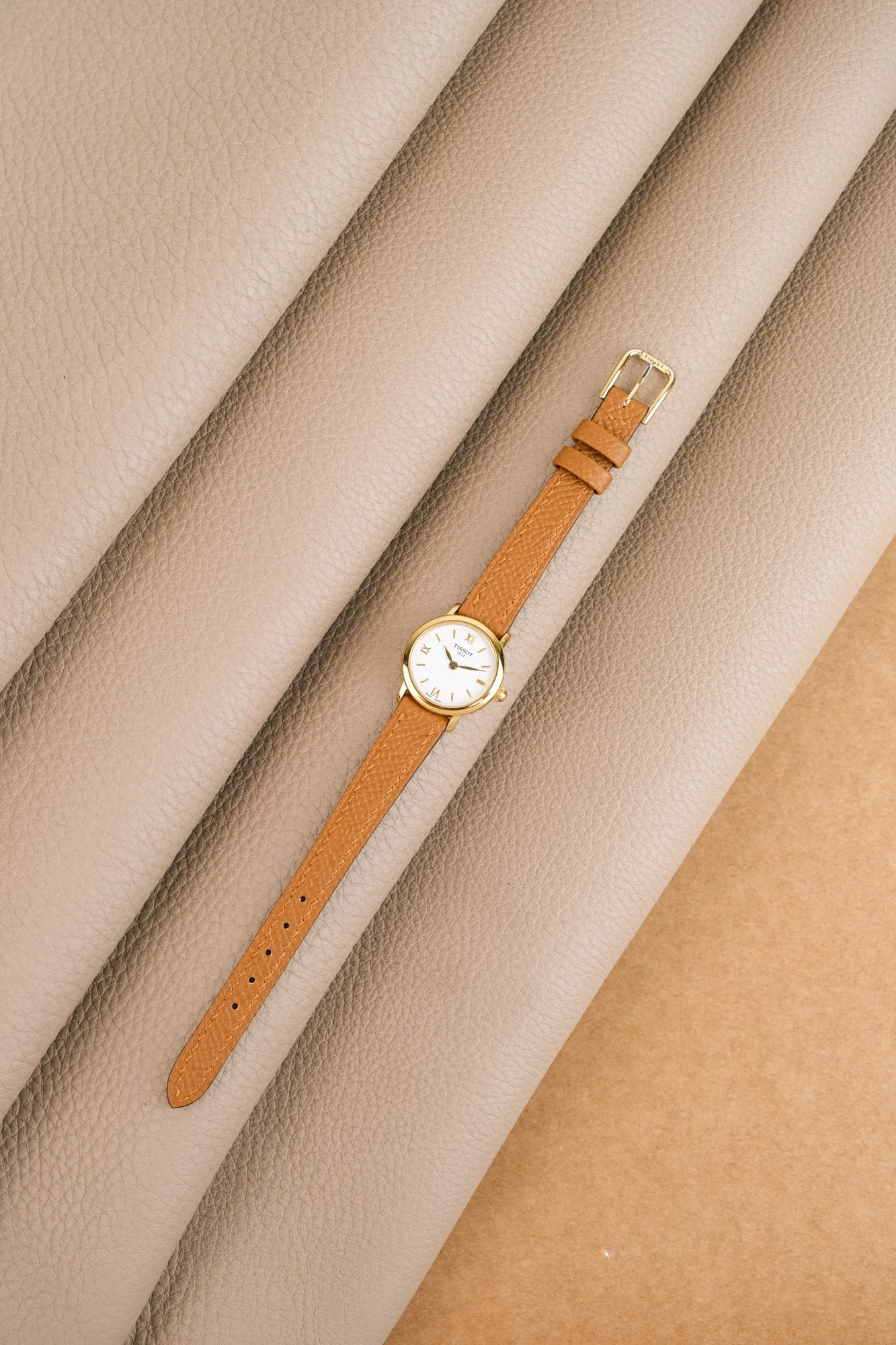Ảnh Studio Dây đồng hồ nữ da Epsom màu nâu vàng cho Tissot - Koi Leather
