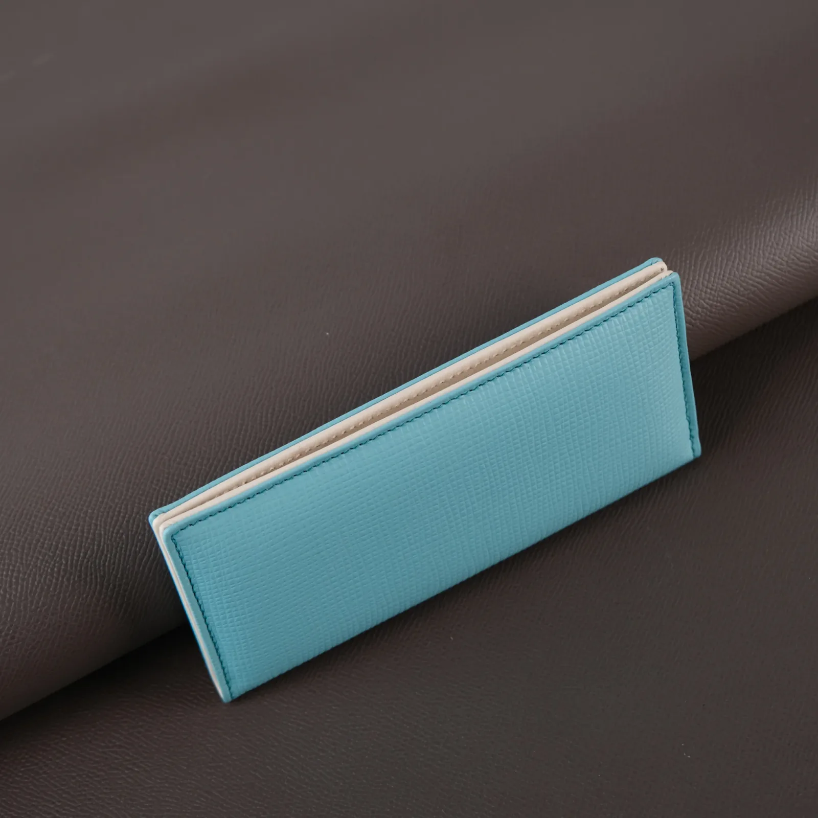 Ảnh Studio Long Moneyclip - Ví dài kẹp tiền - Koi Leather
