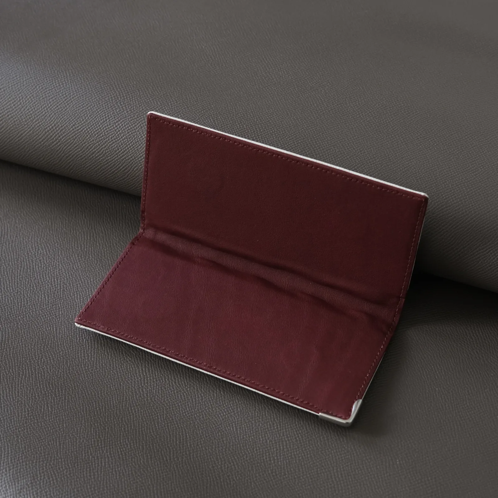 Ảnh Studio Long Moneyclip - Ví dài kẹp tiền - Koi Leather