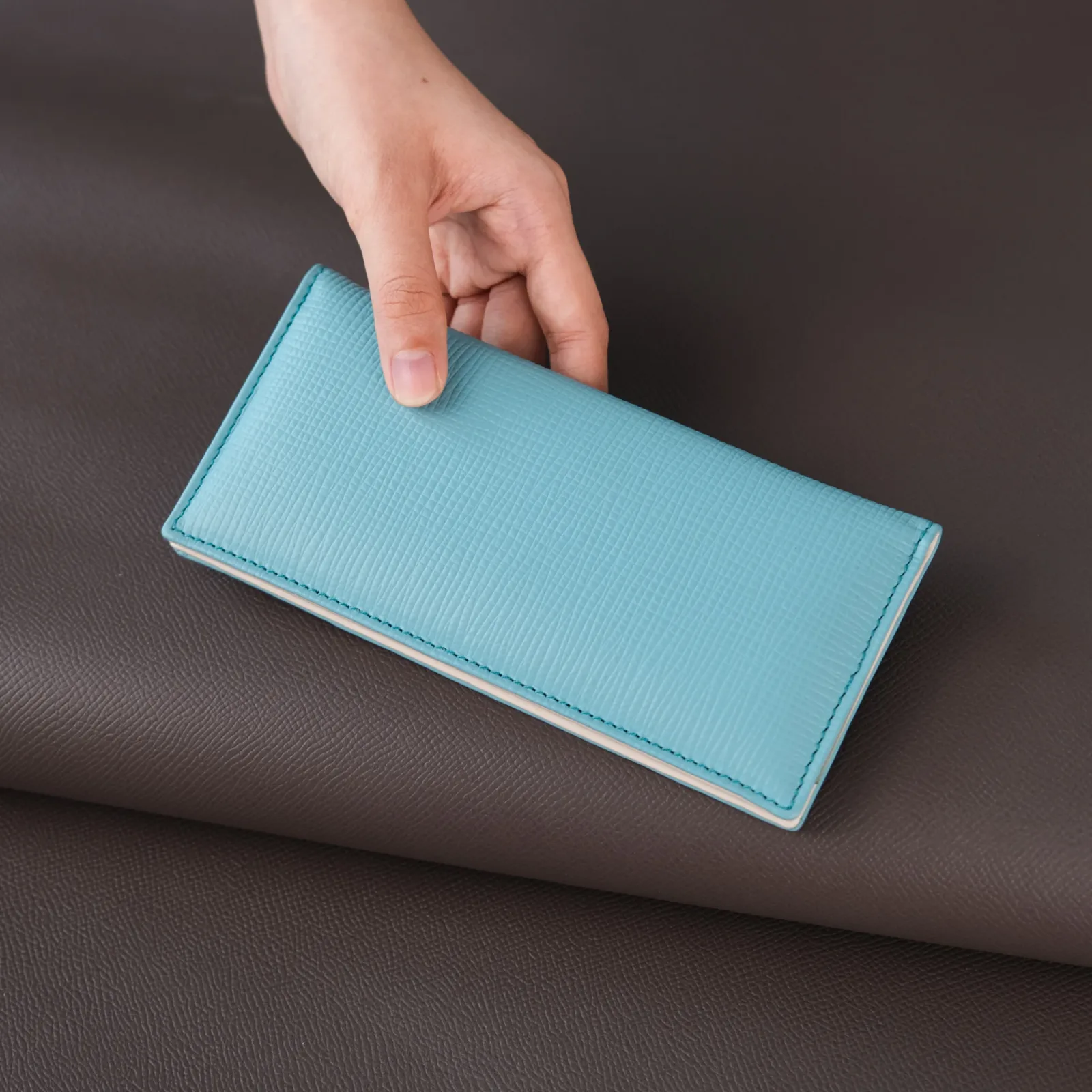 Ảnh Studio Long Moneyclip - Ví dài kẹp tiền - Koi Leather