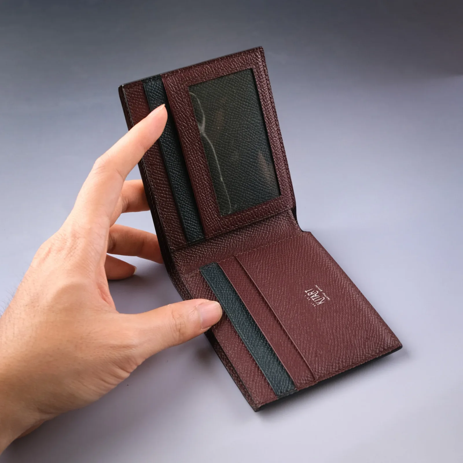 Ảnh Studio ví - Koi Leather