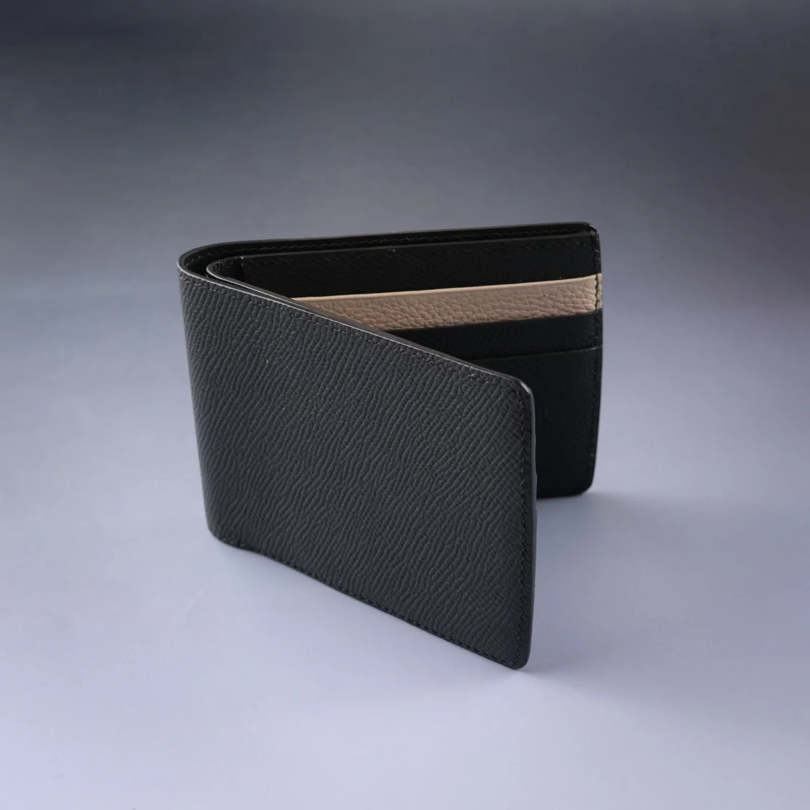 Ảnh Studio ví - Koi Leather
