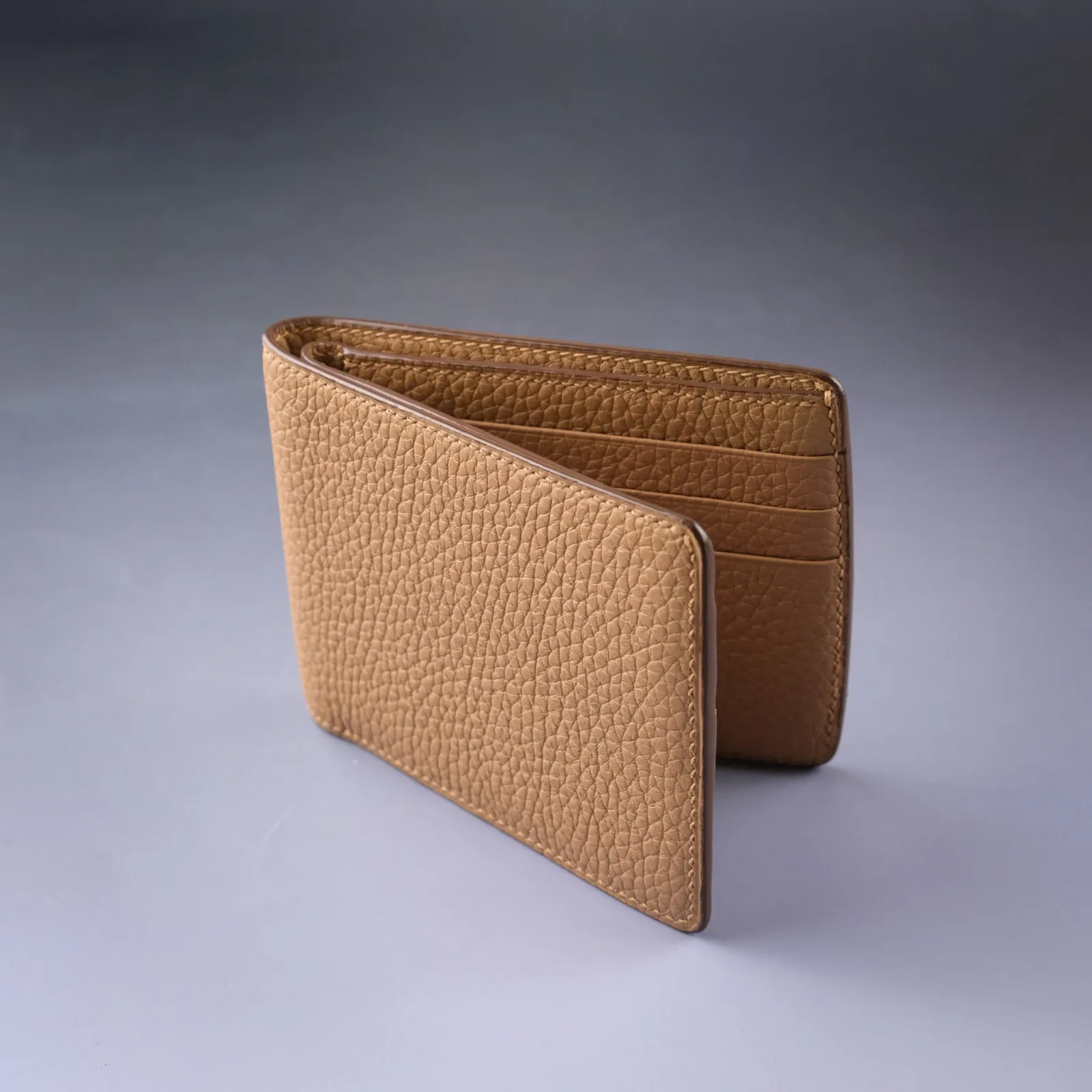 Ảnh Studio ví - Koi Leather