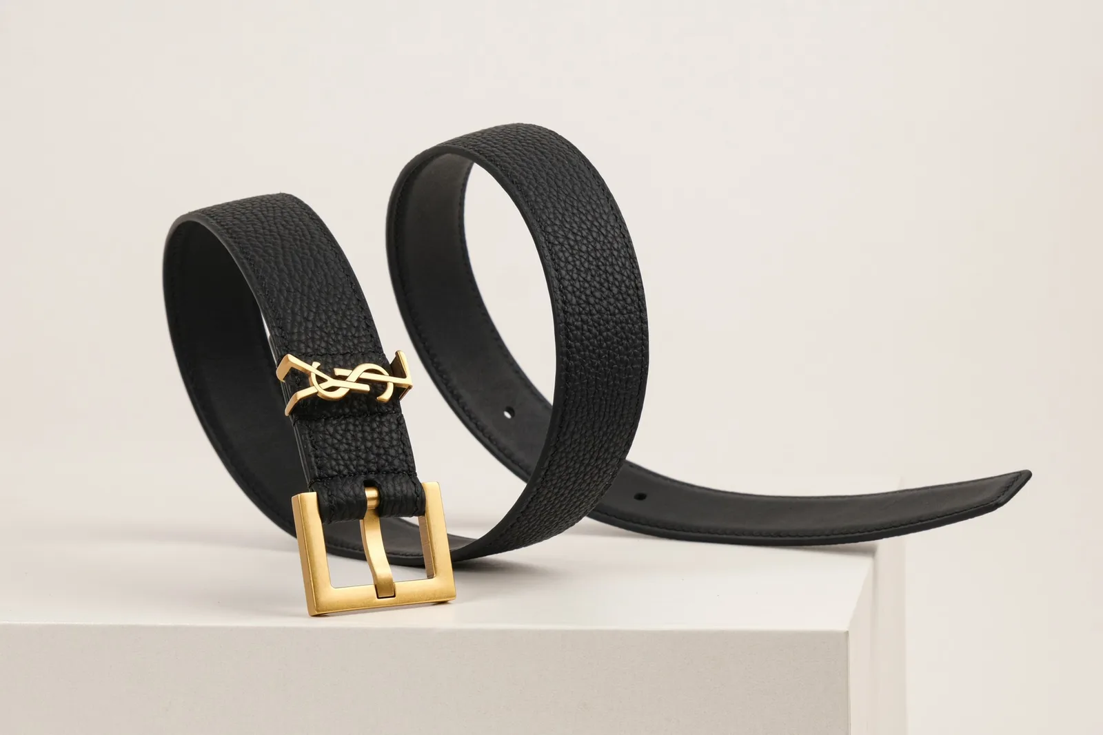 Ảnh Studio Dây lưng da bò màu đen cho mặt khóa kim - Koi Leather