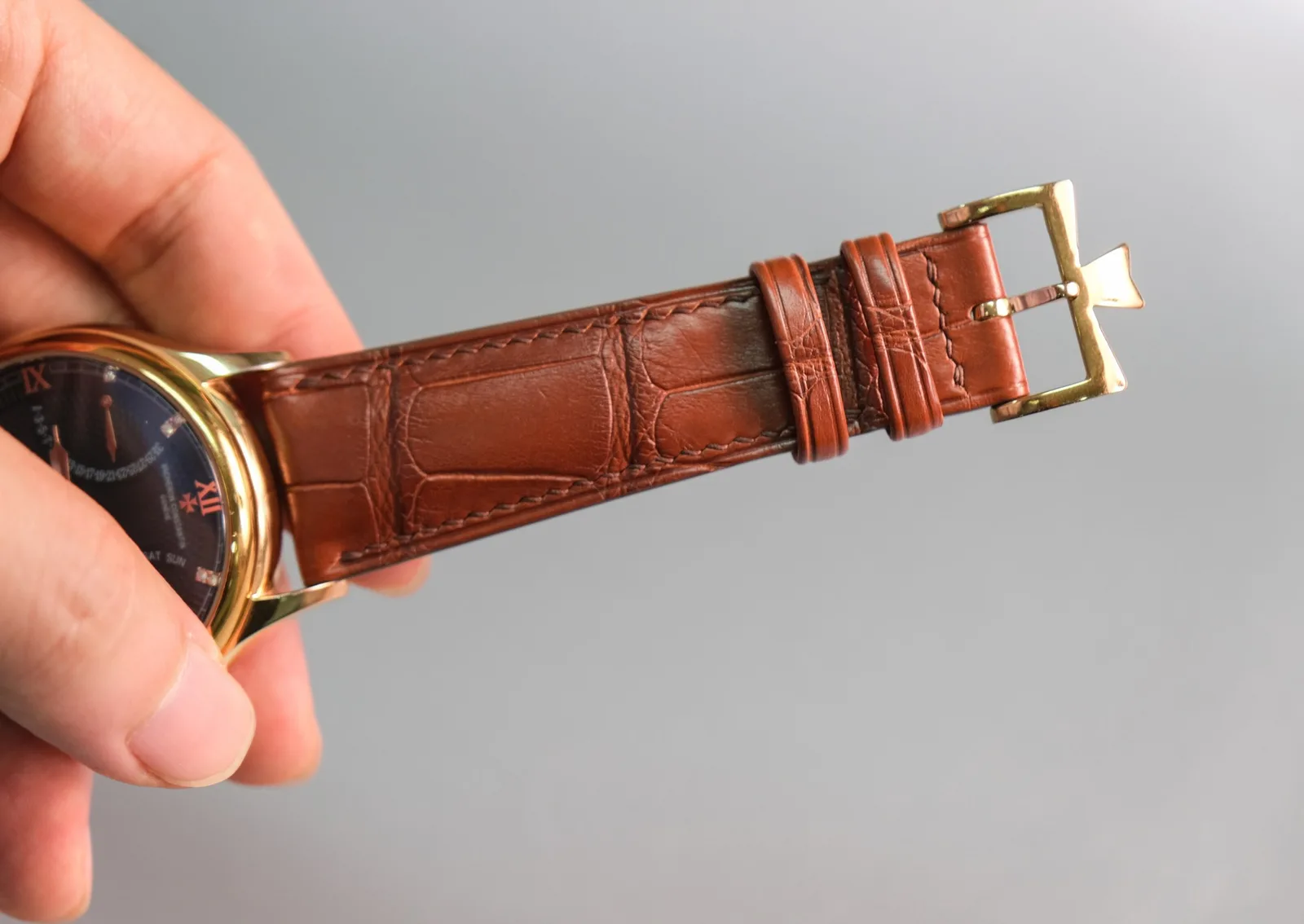 Ảnh Studio Dây đồng hồ da cá sấu nâu cho Vacheron Constantin - Koi Leather