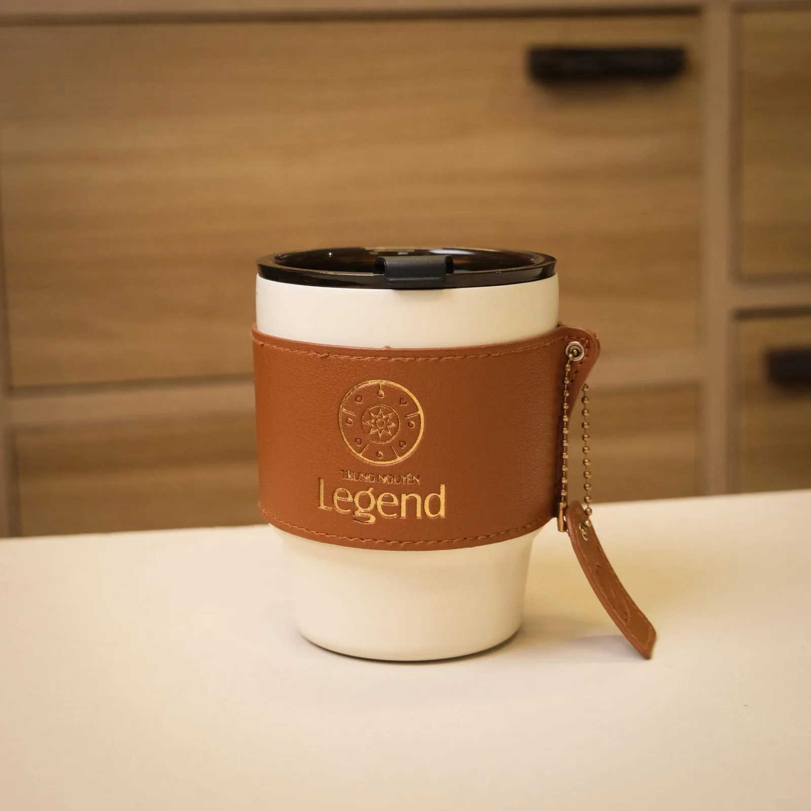 Dập Chữ Lên Ly Da Trung Nguyên Legend – Da Bò Nâu Tan