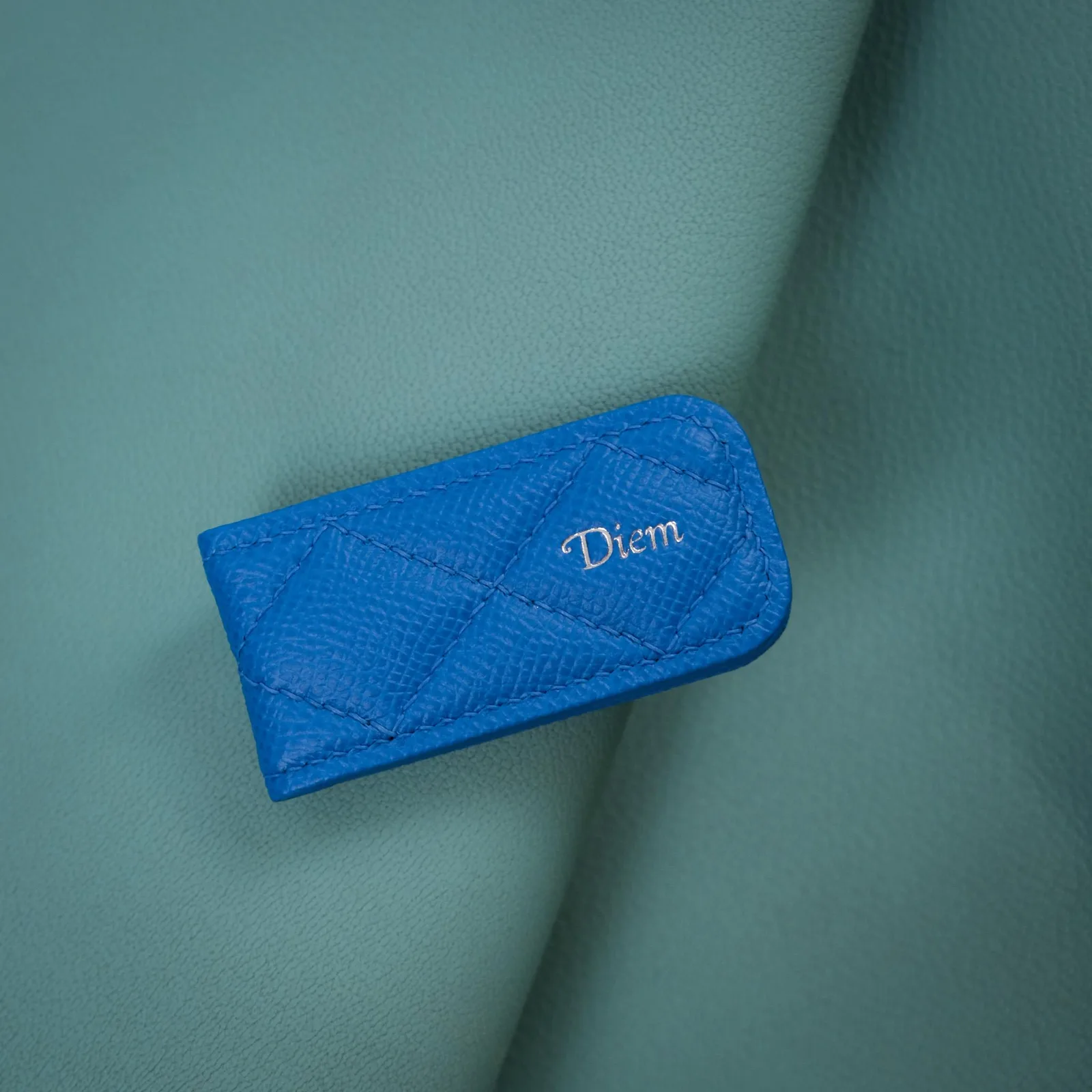 Kẹp Tiền Da Epsom Xanh Blue Khắc Tên Diem