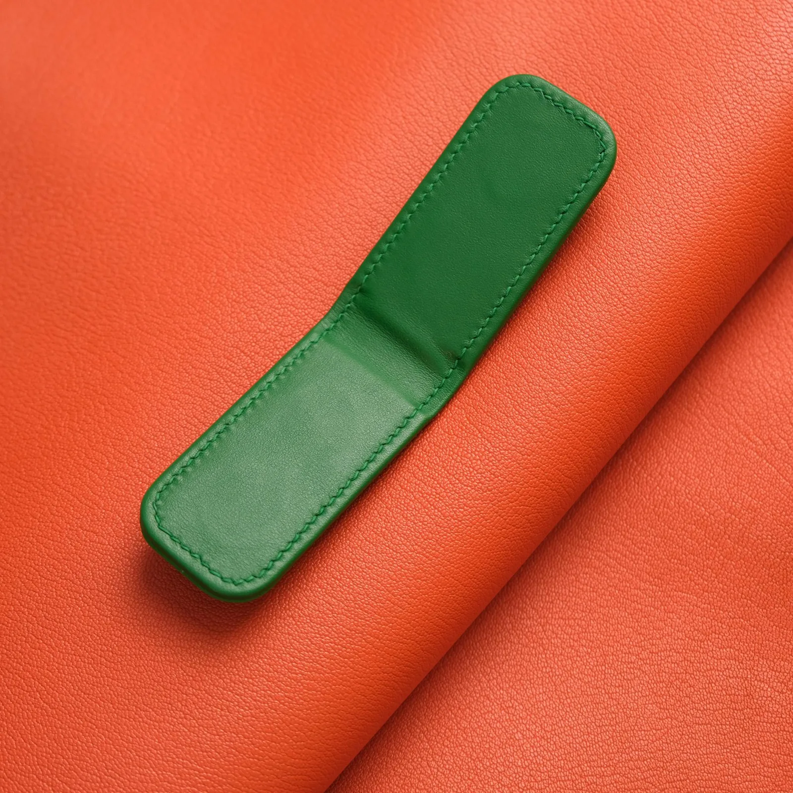 Kẹp Tiền Da Epsom Xanh Lá – Money Clip Green