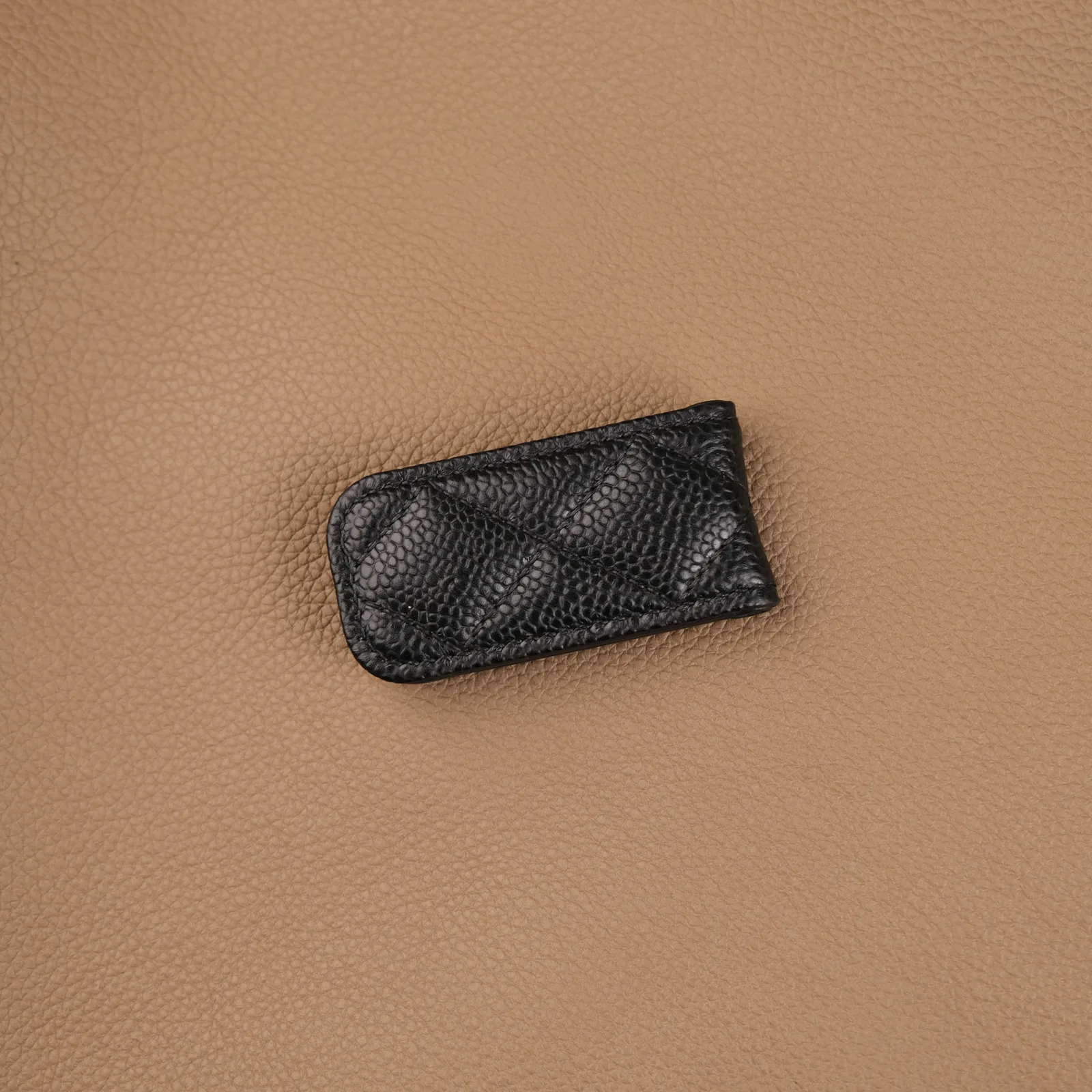 Kẹp Tiền Money Clip - Da Caviar - Black - Hình 12