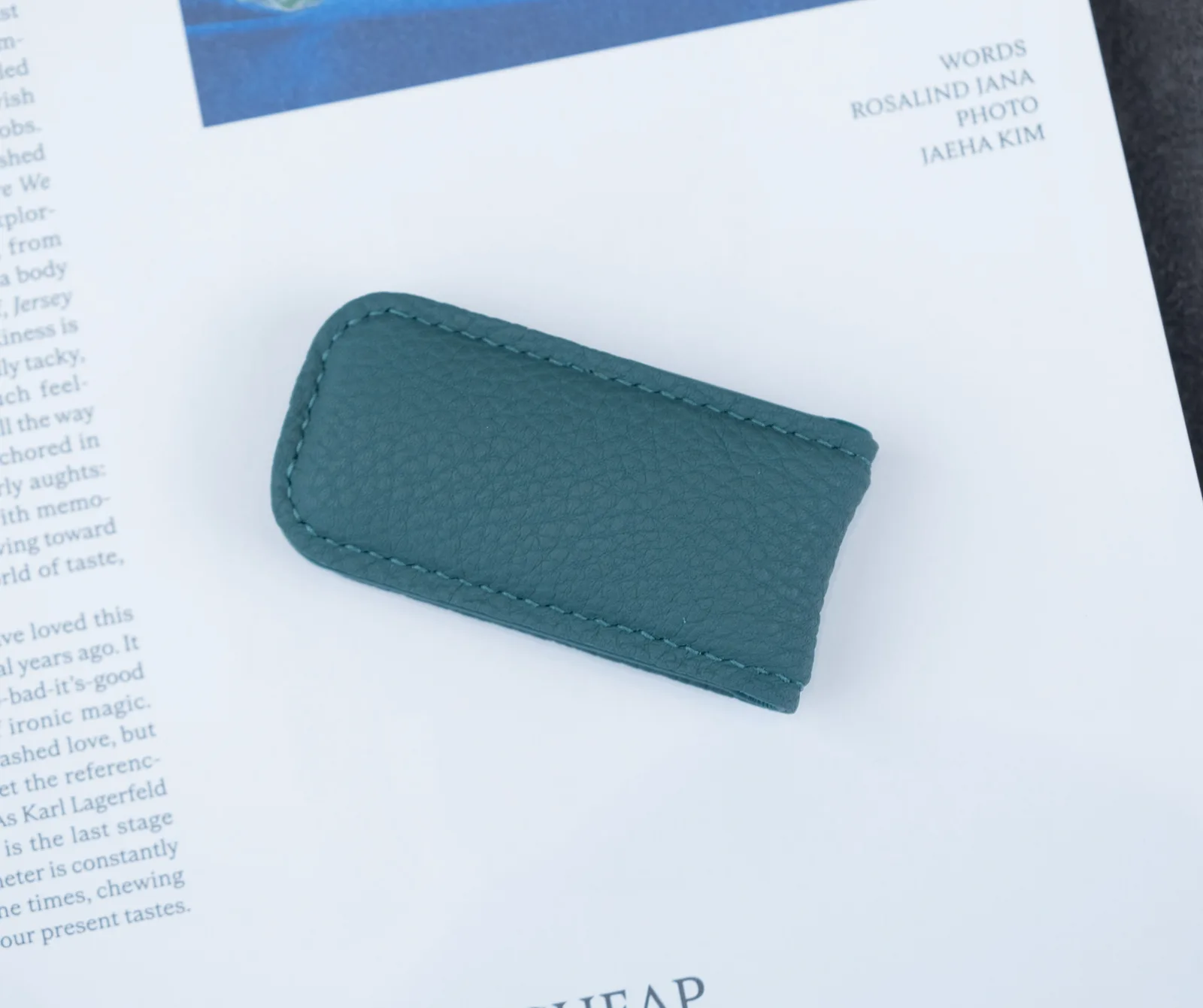 Money Clip Thiết kế Tag Logo/Tên  - Da Togo - Xanh Lá - Hình 4