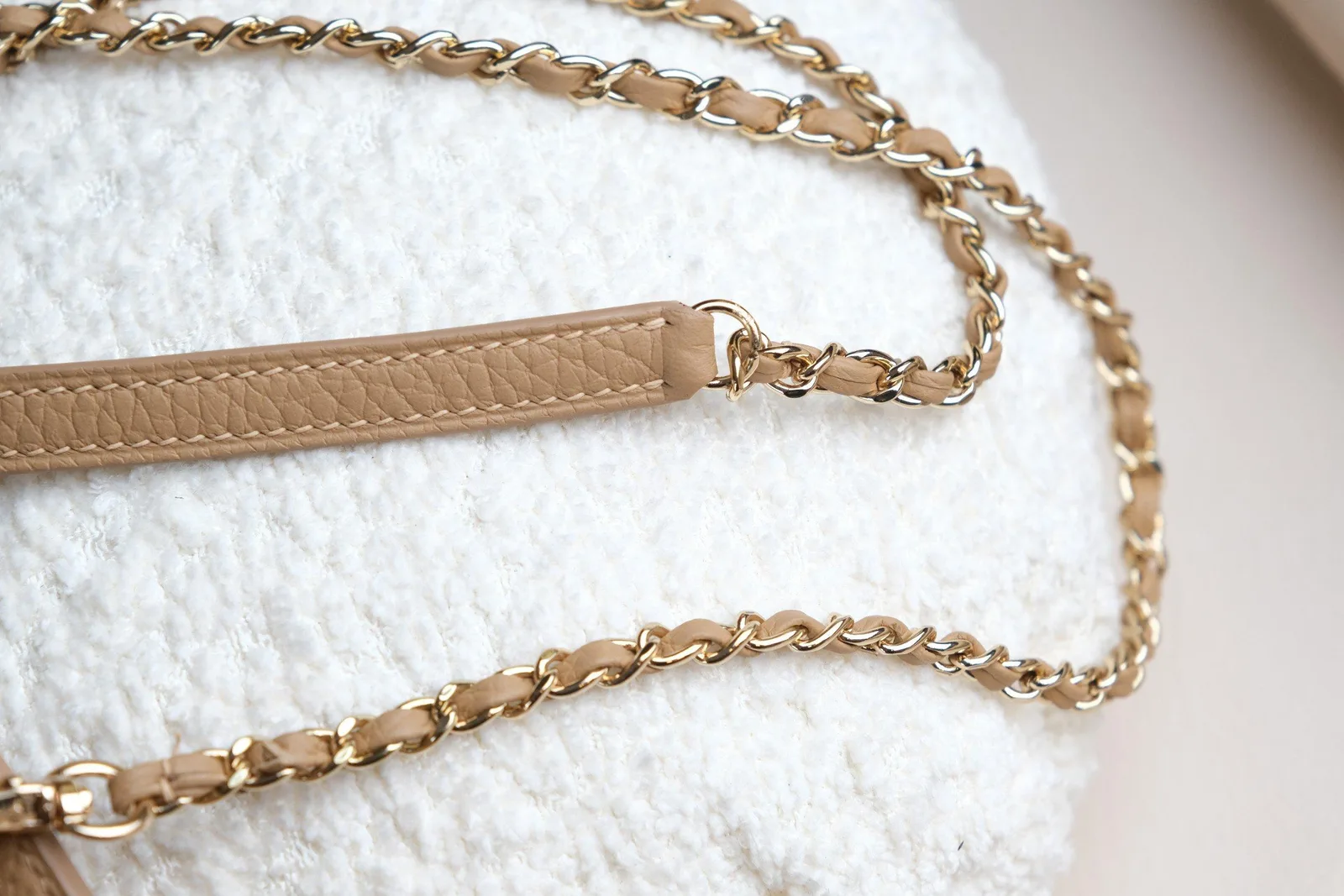 Wallet On Chain - Da Clemence - BurlyWood - Hình 12