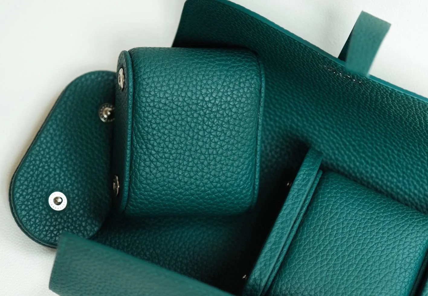 Travel Watch Case – Da Togo – Green - Hình 3