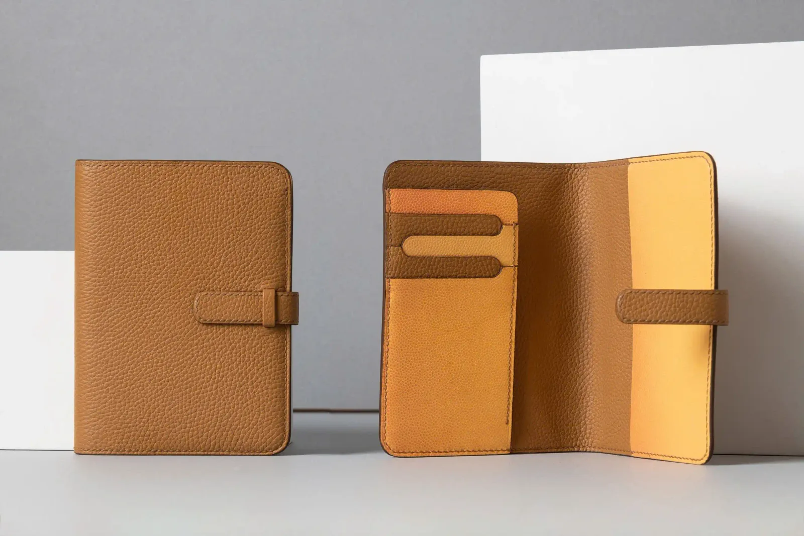 Bộ Sưu Tập PassPort Cover - Da Espom - Hình 5
