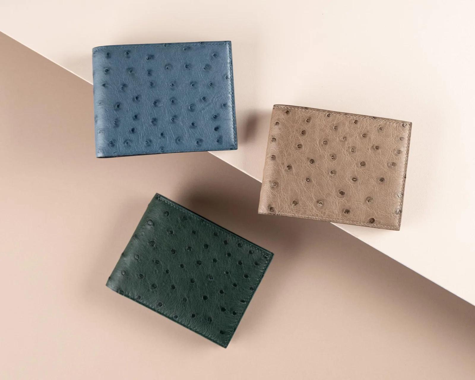 Bifold Waller - Ví nam da đà điểu - KOI Leather