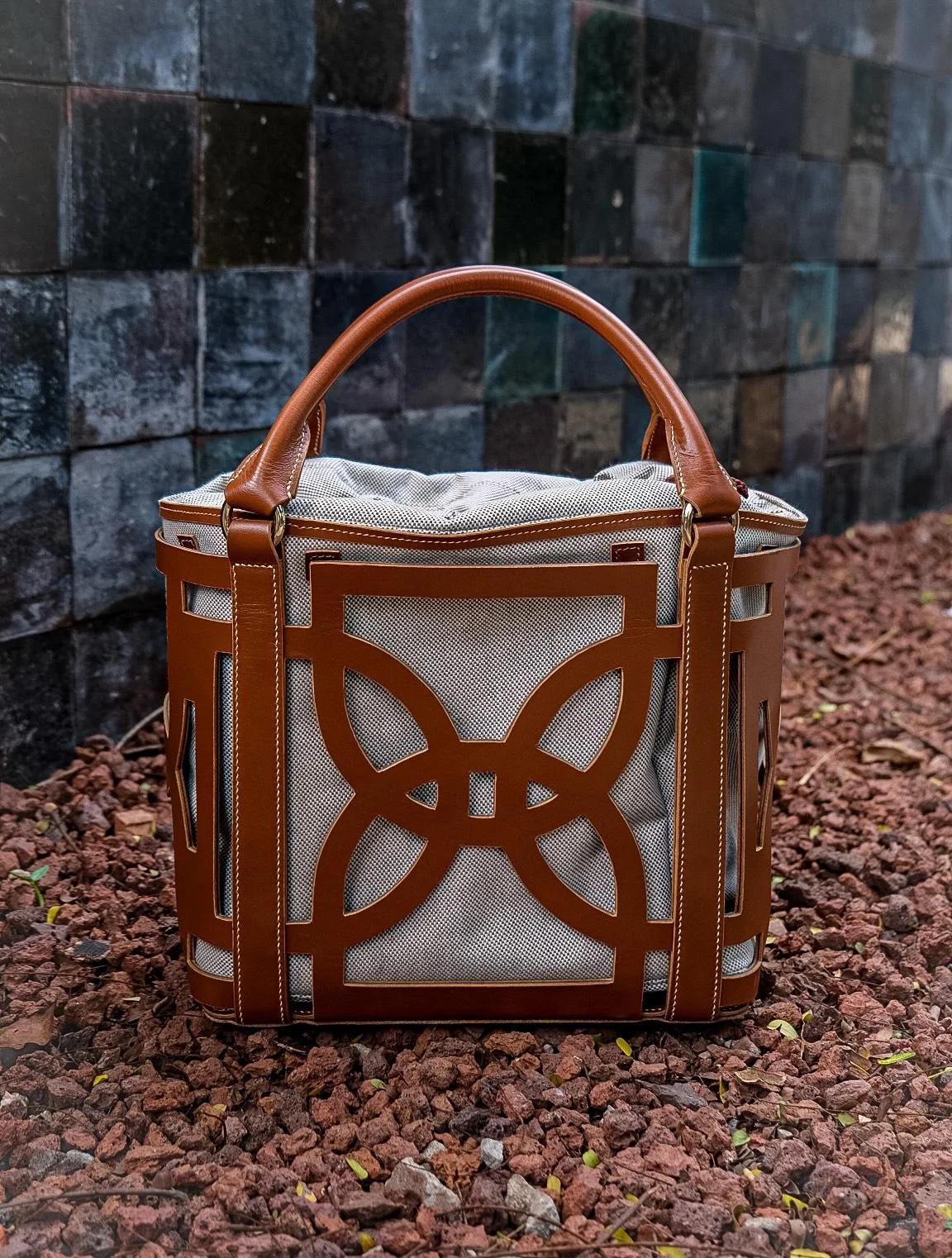 Túi Dee25 - Da Bò Thảo Mộc x Harris Tweed - Brow x Bisque - KOI Leather