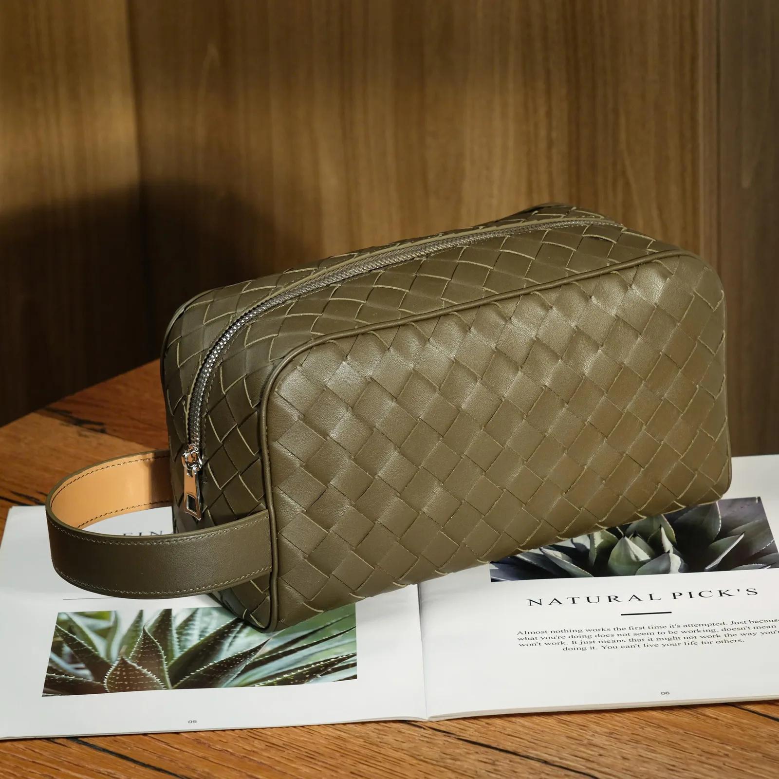Woven Doppkit — Nappa Calfskin, Olive